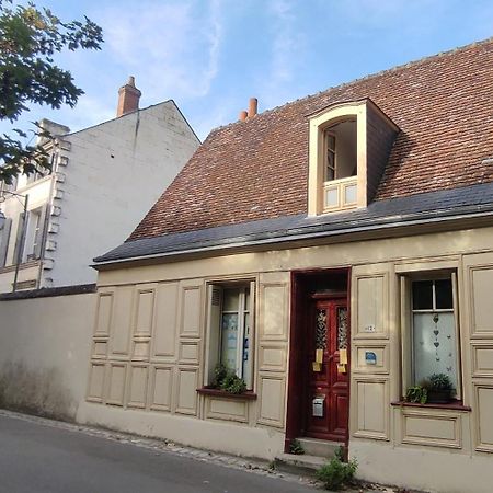 Villa à l'ancien Pigeonnier Loches Extérieur photo